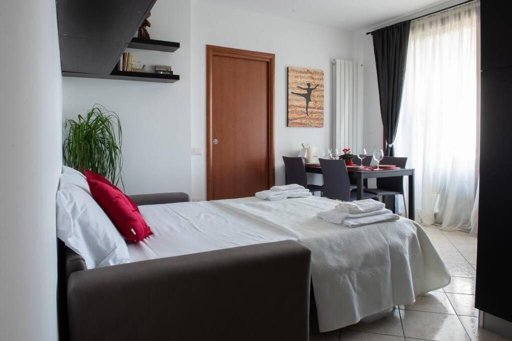 Bella Ciao Airport Apartment Сериате Екстериор снимка